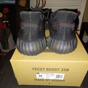 Black/red yeezy 350 v2 size 16